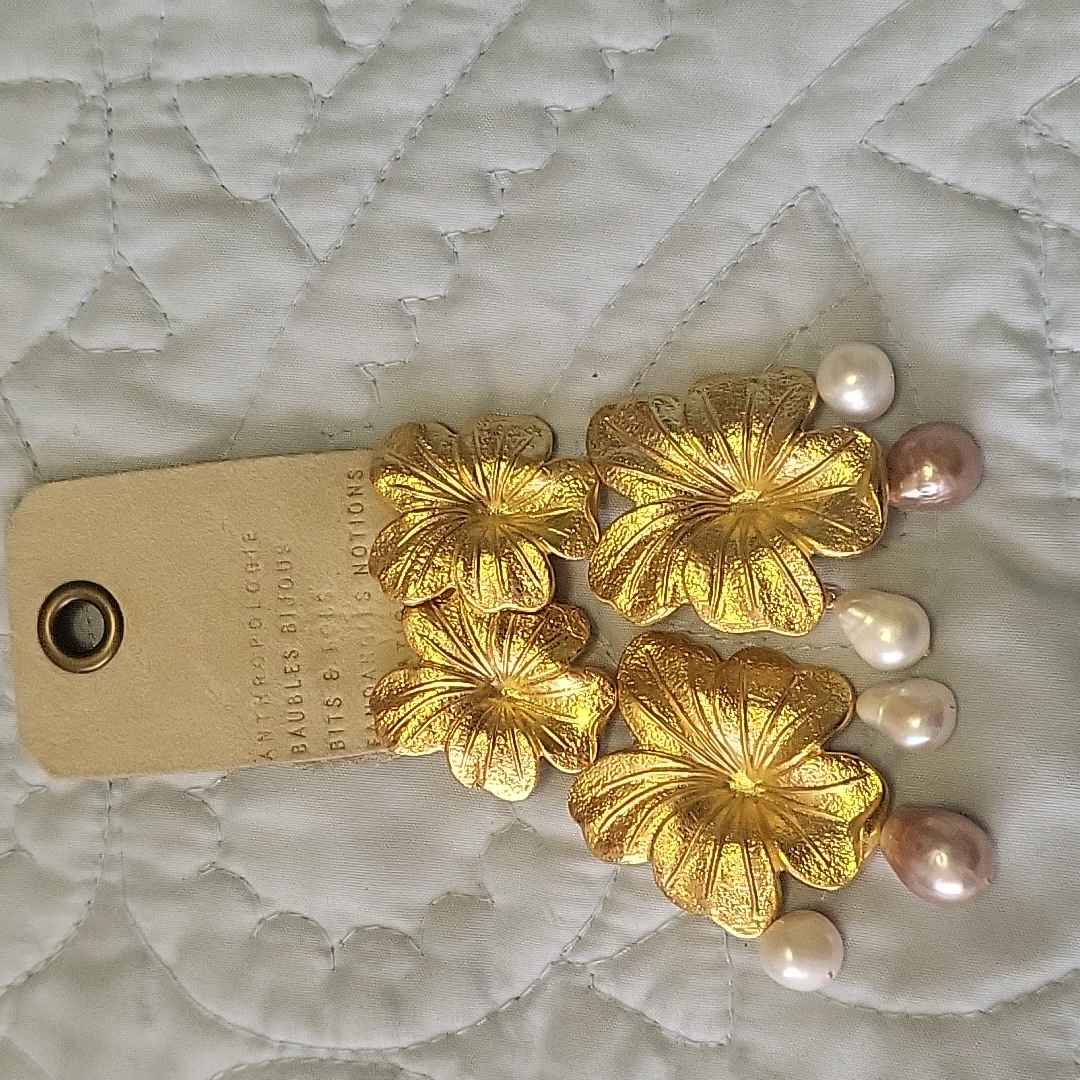 Dangle Earings